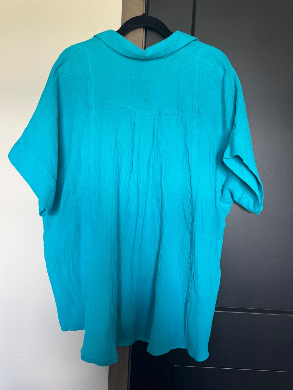 torrid Turquoise Button-Front Shirt - Picture 3 of 3
